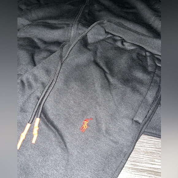 🔥🔥2023 Edition Joggers🔥🔥 - Picture 2 of 4